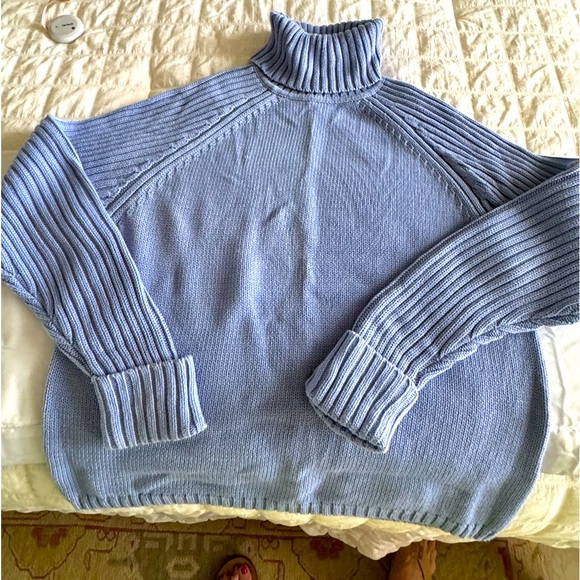 Jeane Pierre Sweater, M, 100% Periwinkle Blue, Turtleneck, Long Sleeve NWOT - Picture 2 of 5